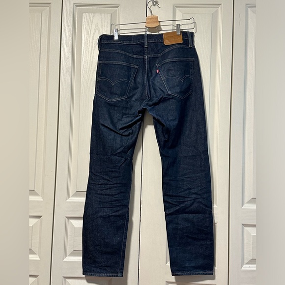 Levi’s 502 Preimum Jeans - Picture 2 of 3
